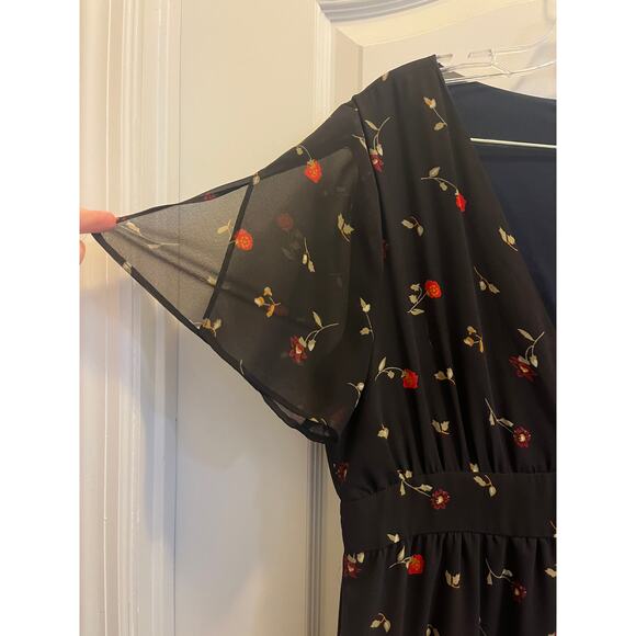 Madewell Tulip-Sleeve Maxi Dress in Sweet Blossoms - Picture 7 of 12